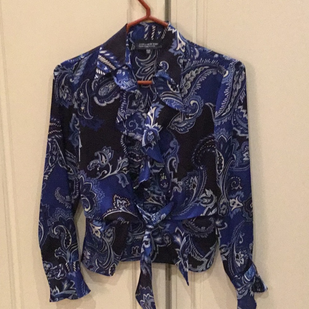 Jones NY Vintage Blue Paisley Front Tie Top